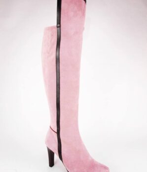 Bota Pirata Tacón, fabricada en ante rosa. SOLO POR ENCARGO W620740092