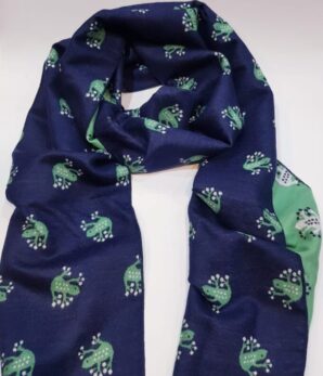 Foulard azul y reverso verde con salamandra