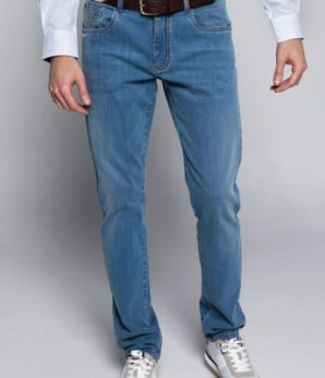 Pantalón jeans Valecuatro Denim