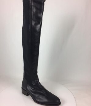 Bota señora modelo Pepito piel negra con elástico negro. SOLO POR ENCARGO W620740092