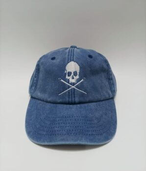 Gorra SKULL unisex visera azul petroleo vintage bordado blanco